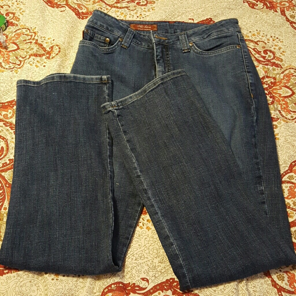 Mu Jean Straight leg jean